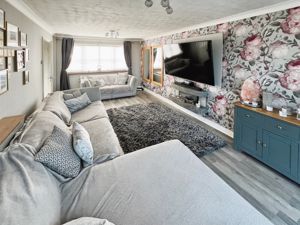 Lounge- click for photo gallery